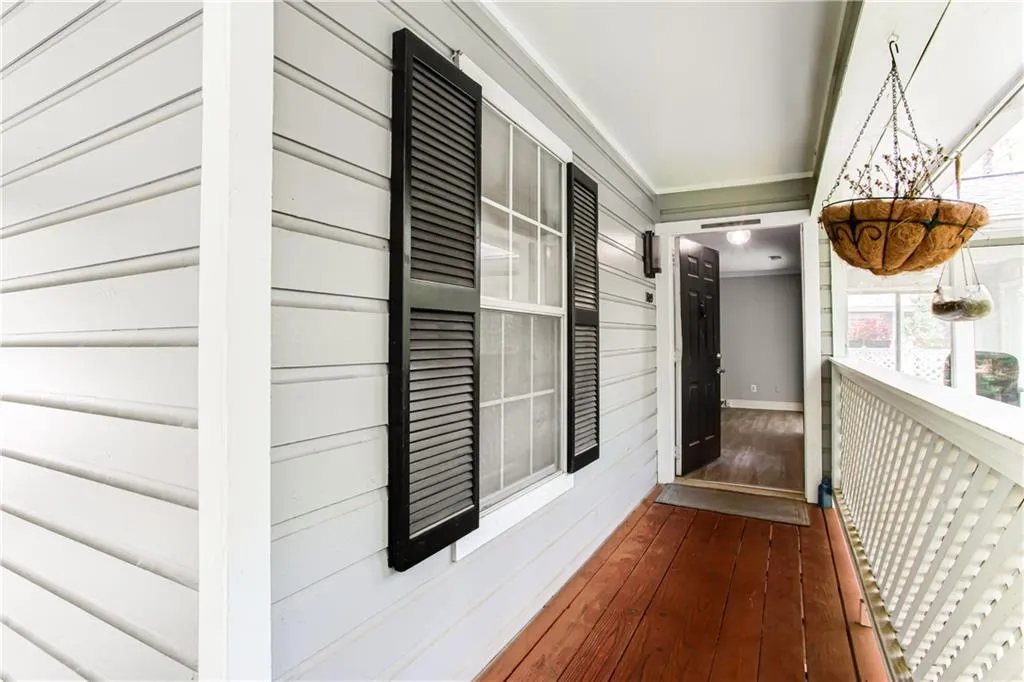 1609 Vicksburg Place, Sandy Springs, Georgia 30350, 2 Bedrooms Bedrooms, ,2 BathroomsBathrooms,Residential,Sold,1609 Vicksburg Place,7438290