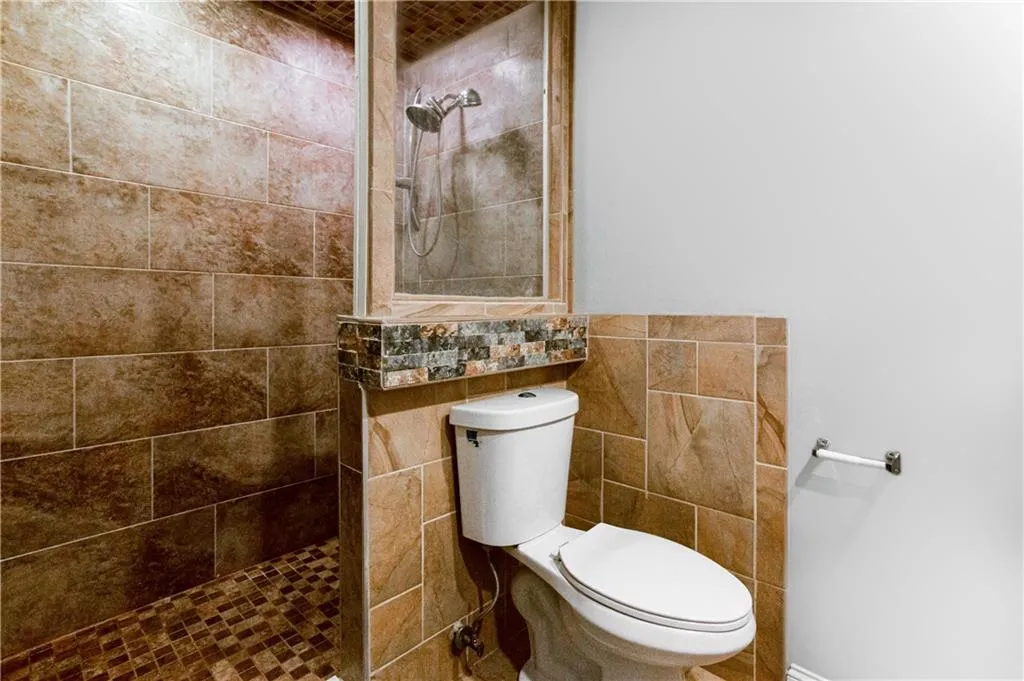 Bathroom #2