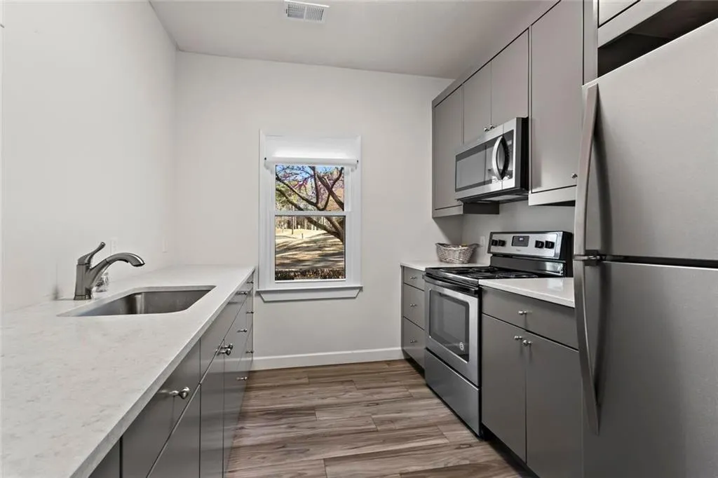 Updated Clubhouse Kitchen