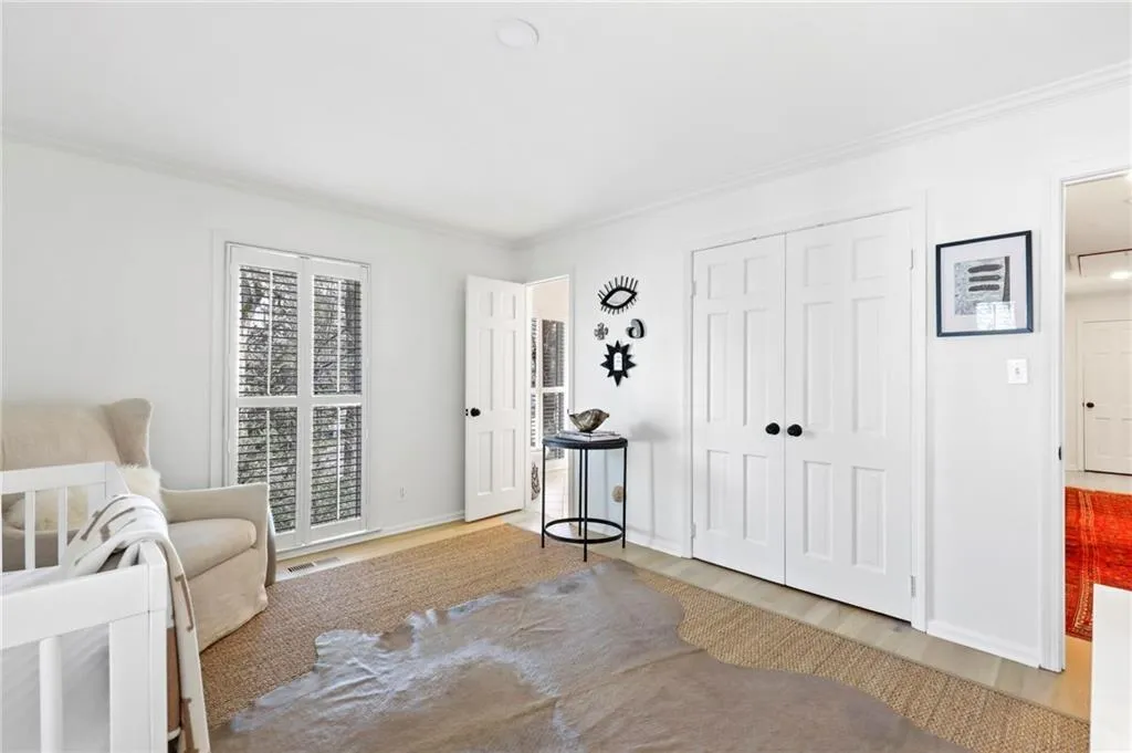 630 Edgewater Trail, Sandy Springs, Georgia 30328, 3 Bedrooms Bedrooms, ,2 BathroomsBathrooms,Residential,Sold,630 Edgewater Trail,6843564