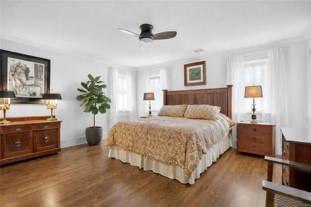 3230 W Andrews Drive Nw, Atlanta, Georgia 30305, 6 Bedrooms Bedrooms, 0 ,5 BathroomsBathrooms,Residential,For Sale,3230 W Andrews Drive Nw,7711901