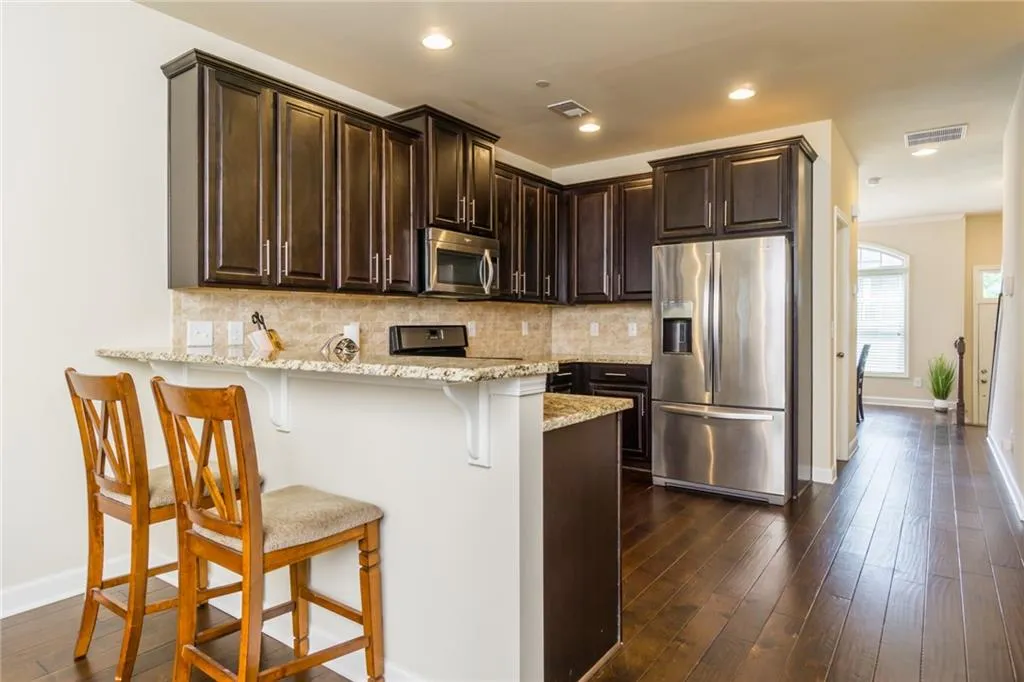 7420 Glisten Avenue, Sandy Springs, Georgia 30328, 3 Bedrooms Bedrooms, ,3 BathroomsBathrooms,Residential,Sold,7420 Glisten Avenue,6688170