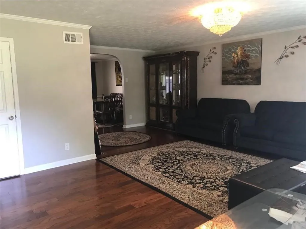 390 N River Parkway Unit D, Sandy Springs, Georgia 30350, 3 Bedrooms Bedrooms, ,2 BathroomsBathrooms,Residential,Sold,390 N River Parkway Unit D,6793009