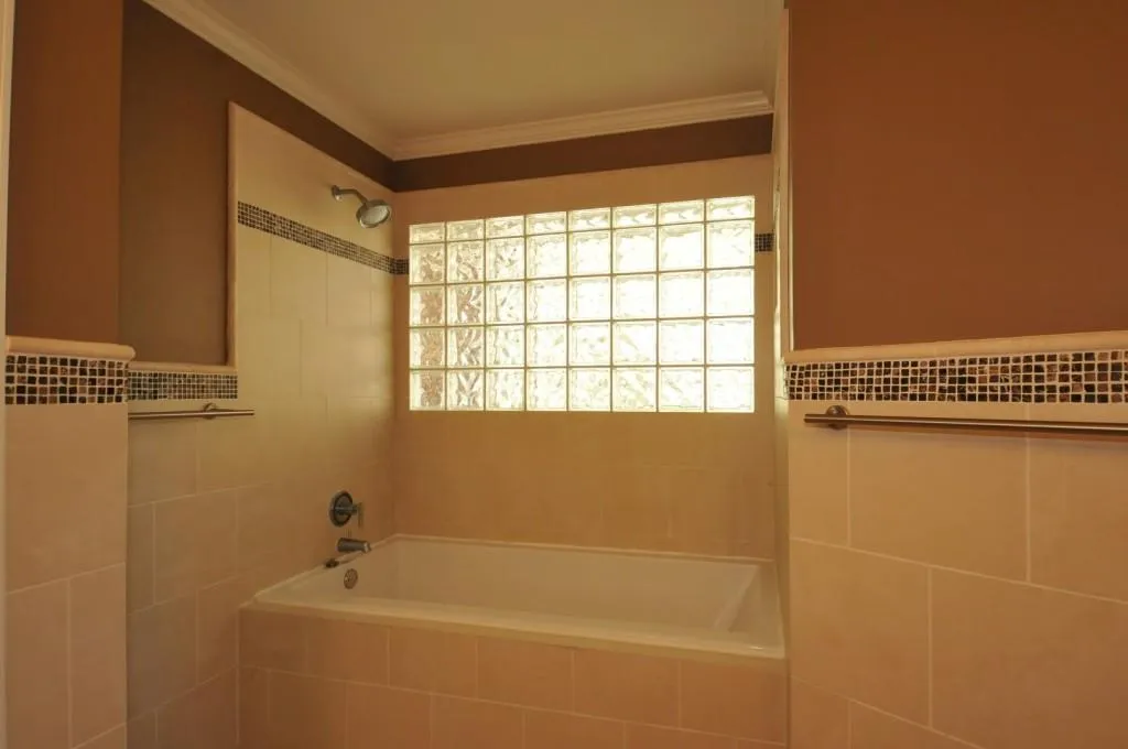 190 River Springs Drive, Sandy Springs, Georgia 30328, 3 Bedrooms Bedrooms, ,3 BathroomsBathrooms,Residential,Sold,190 River Springs Drive,5670097