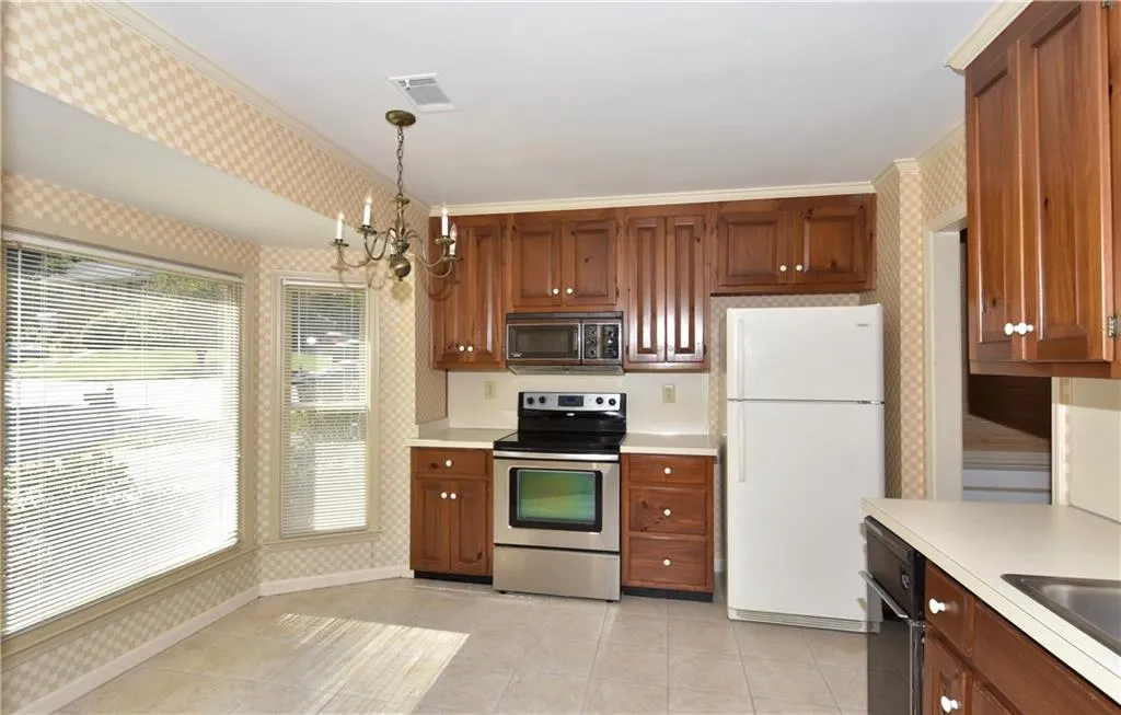 435 Towergate Place, Sandy Springs, Georgia 30350, 2 Bedrooms Bedrooms, ,2 BathroomsBathrooms,Residential,Sold,435 Towergate Place,5681804