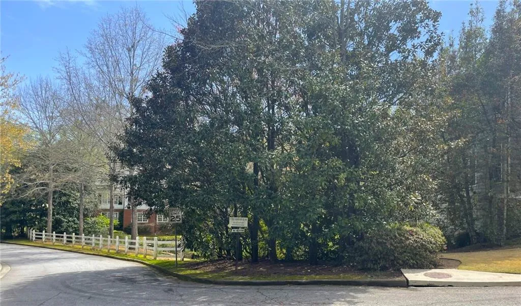 Entrance to private road