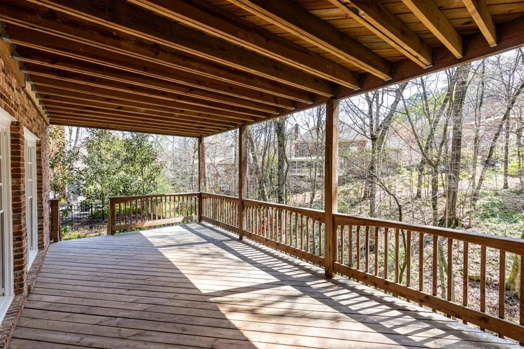 4555 Peachtree Dunwoody Road, Sandy Springs, Georgia 30342, 5 Bedrooms Bedrooms, ,4 BathroomsBathrooms,Residential,Sold,4555 Peachtree Dunwoody Road,7360431