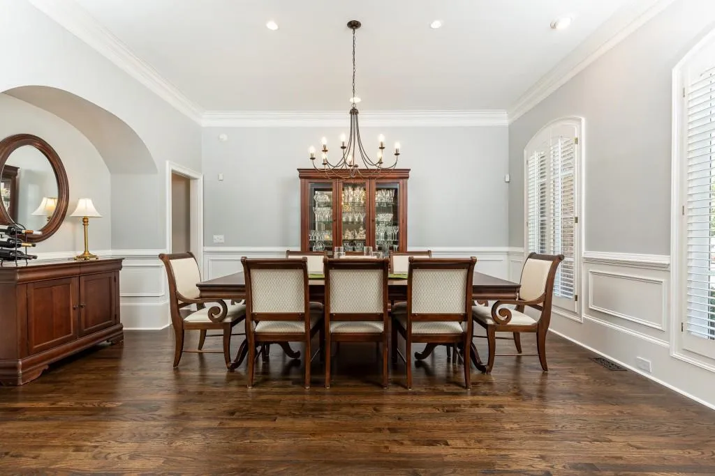 4555 Peachtree Dunwoody Road, Sandy Springs, Georgia 30342, 5 Bedrooms Bedrooms, ,4 BathroomsBathrooms,Residential,Sold,4555 Peachtree Dunwoody Road,7360431