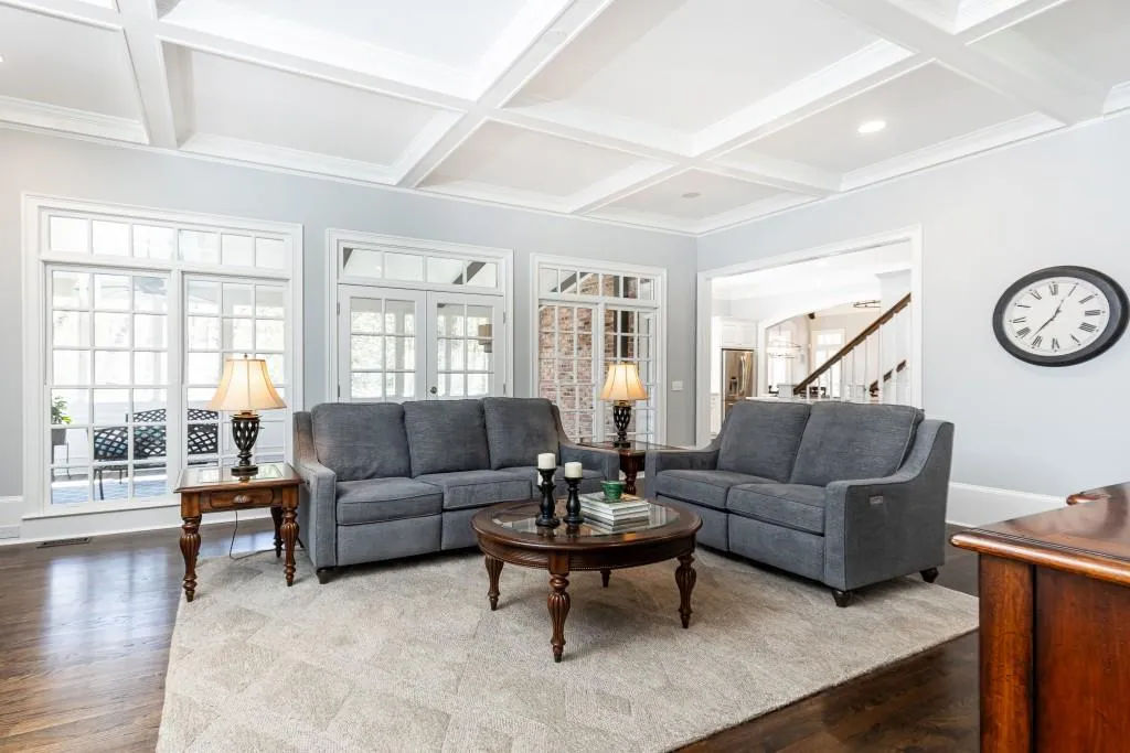 4555 Peachtree Dunwoody Road, Sandy Springs, Georgia 30342, 5 Bedrooms Bedrooms, ,4 BathroomsBathrooms,Residential,Sold,4555 Peachtree Dunwoody Road,7360431