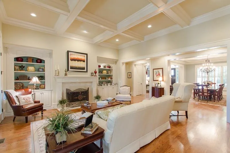 3906 Ivy Road, Atlanta, Georgia 30342, 6 Bedrooms Bedrooms, ,7 BathroomsBathrooms,Residential,Sold,3906 Ivy Road,5605283