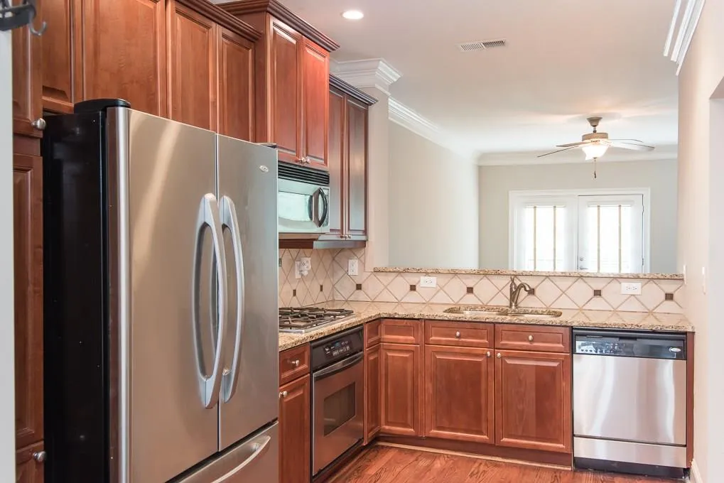 5529 Glenridge Park, Atlanta, Georgia 30342, 2 Bedrooms Bedrooms, ,2 BathroomsBathrooms,Residential,Sold,5529 Glenridge Park,5872770