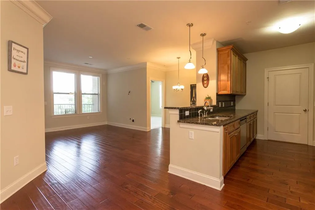 901 Abernathy Road Unit 5100, Atlanta, Georgia 30328, 2 Bedrooms Bedrooms, ,2 BathroomsBathrooms,Residential,Sold,901 Abernathy Road Unit 5100,6095292