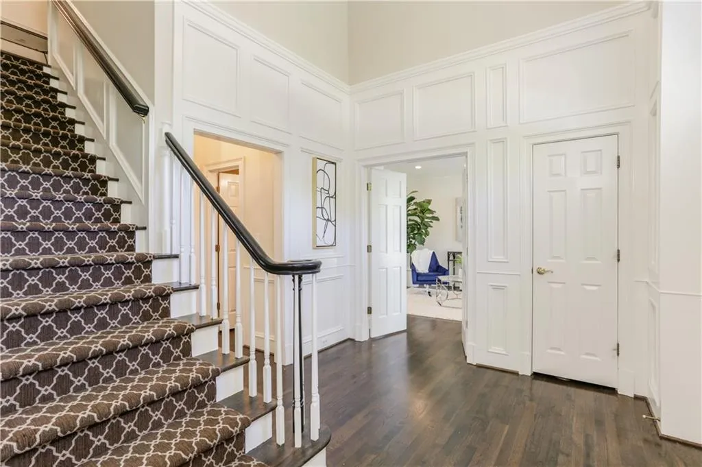 7850 Fawndale Way, Sandy Springs, Georgia 30350, 5 Bedrooms Bedrooms, ,4 BathroomsBathrooms,Residential,Sold,7850 Fawndale Way,6563205