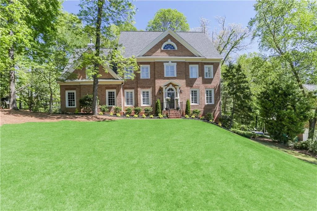 7850 Fawndale Way, Sandy Springs, Georgia 30350, 5 Bedrooms Bedrooms, ,4 BathroomsBathrooms,Residential,Sold,7850 Fawndale Way,6563205