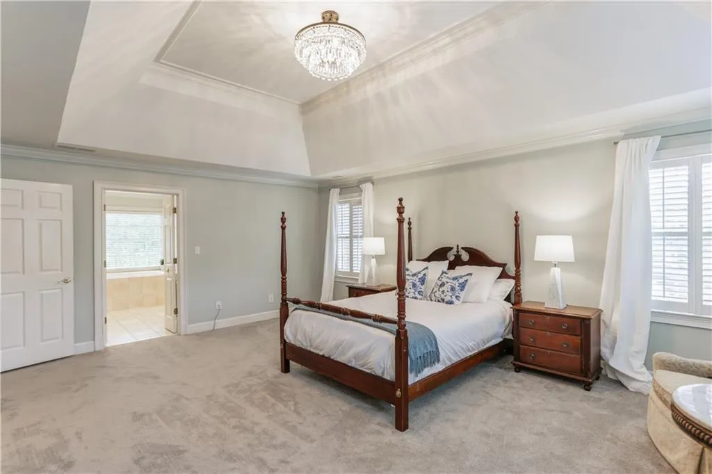 7850 Fawndale Way, Sandy Springs, Georgia 30350, 5 Bedrooms Bedrooms, ,4 BathroomsBathrooms,Residential,Sold,7850 Fawndale Way,6563205