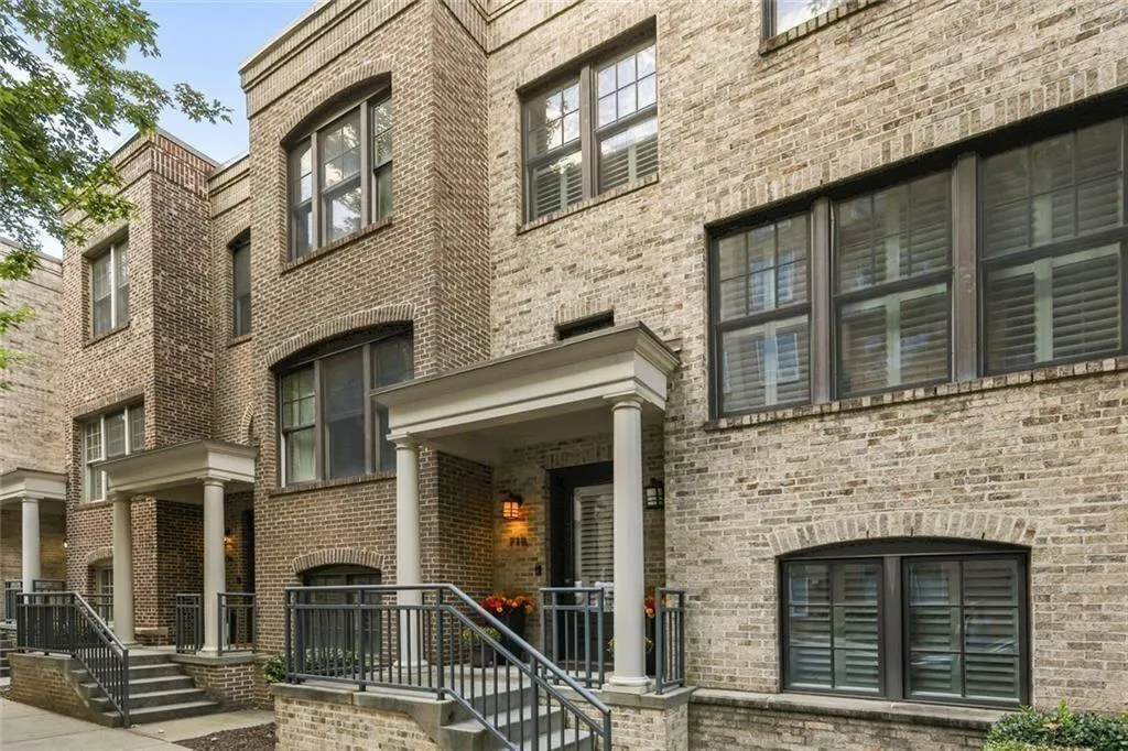 718 Cosmopolitan Drive Ne Unit 1225, Atlanta, Georgia 30324, 3 Bedrooms Bedrooms, ,3 BathroomsBathrooms,Residential,For Sale,718 Cosmopolitan Drive Ne Unit 1225,7650923