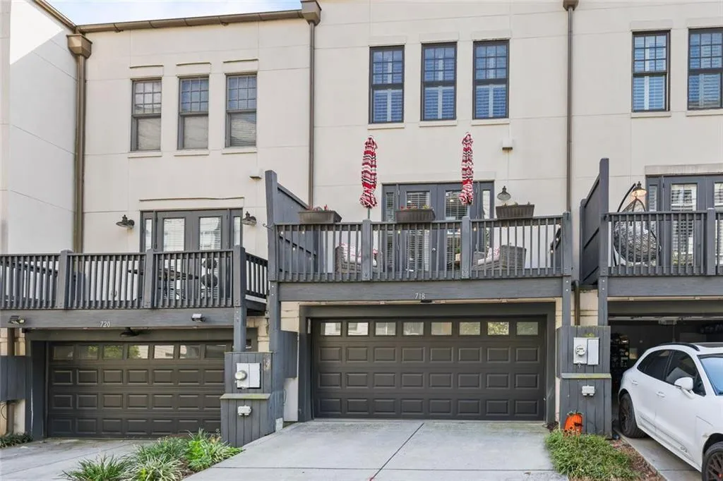 718 Cosmopolitan Drive Ne Unit 1225, Atlanta, Georgia 30324, 3 Bedrooms Bedrooms, ,3 BathroomsBathrooms,Residential,For Sale,718 Cosmopolitan Drive Ne Unit 1225,7650923