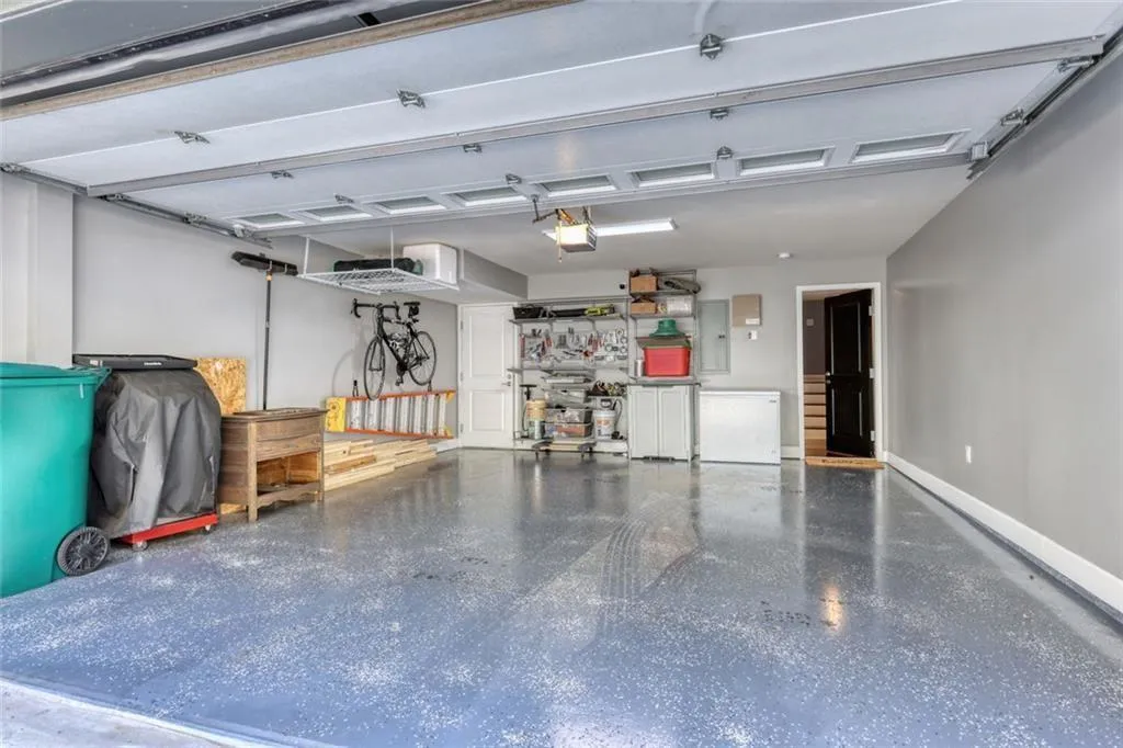 718 Cosmopolitan Drive Ne Unit 1225, Atlanta, Georgia 30324, 3 Bedrooms Bedrooms, ,3 BathroomsBathrooms,Residential,For Sale,718 Cosmopolitan Drive Ne Unit 1225,7650923