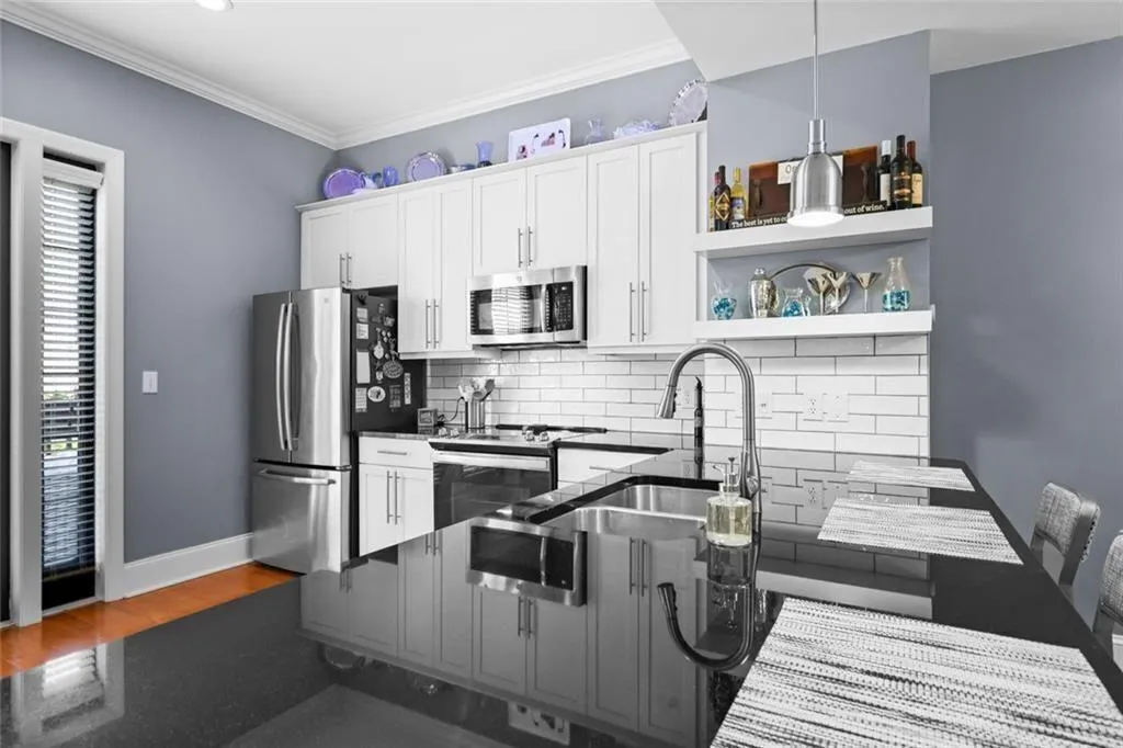 718 Cosmopolitan Drive Ne Unit 1225, Atlanta, Georgia 30324, 3 Bedrooms Bedrooms, ,3 BathroomsBathrooms,Residential,For Sale,718 Cosmopolitan Drive Ne Unit 1225,7650923