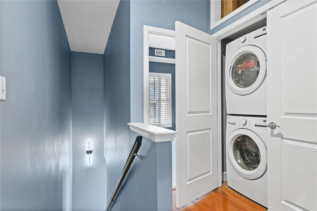 718 Cosmopolitan Drive Ne Unit 1225, Atlanta, Georgia 30324, 3 Bedrooms Bedrooms, ,3 BathroomsBathrooms,Residential,For Sale,718 Cosmopolitan Drive Ne Unit 1225,7650923