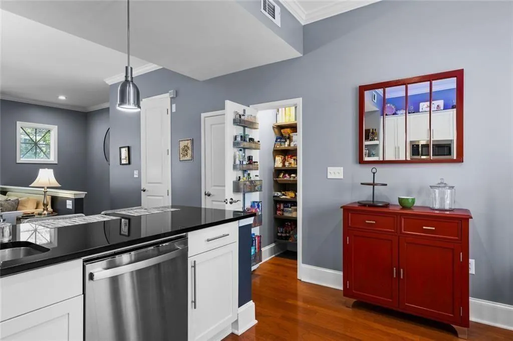 718 Cosmopolitan Drive Ne Unit 1225, Atlanta, Georgia 30324, 3 Bedrooms Bedrooms, ,3 BathroomsBathrooms,Residential,For Sale,718 Cosmopolitan Drive Ne Unit 1225,7650923