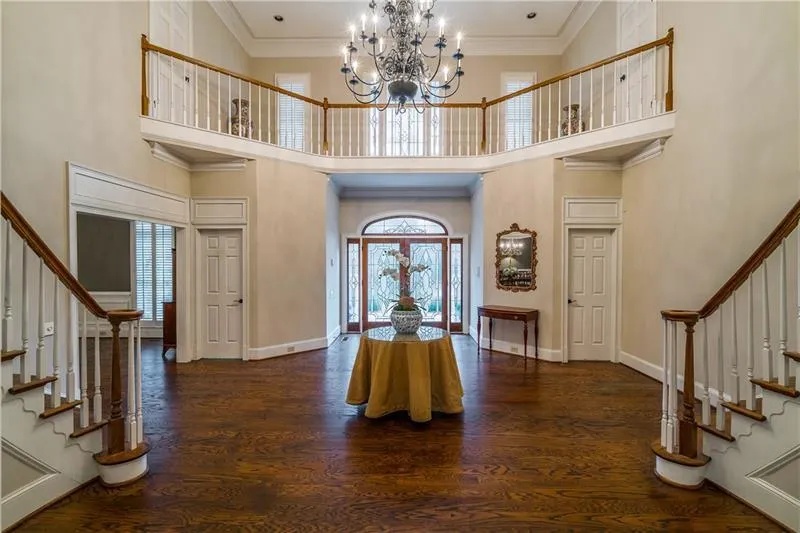 630 Heards Ferry Road, Atlanta, Georgia 30328, 6 Bedrooms Bedrooms, ,6 BathroomsBathrooms,Residential,Sold,630 Heards Ferry Road,6508479