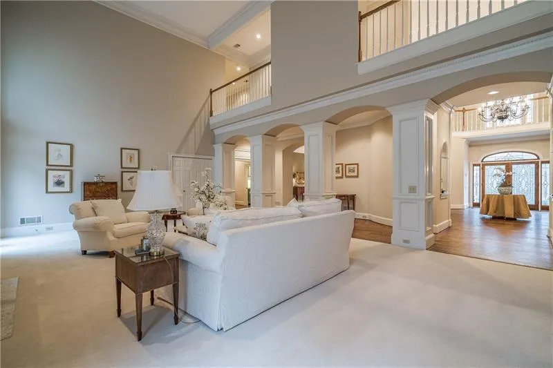630 Heards Ferry Road, Atlanta, Georgia 30328, 6 Bedrooms Bedrooms, ,6 BathroomsBathrooms,Residential,Sold,630 Heards Ferry Road,6508479