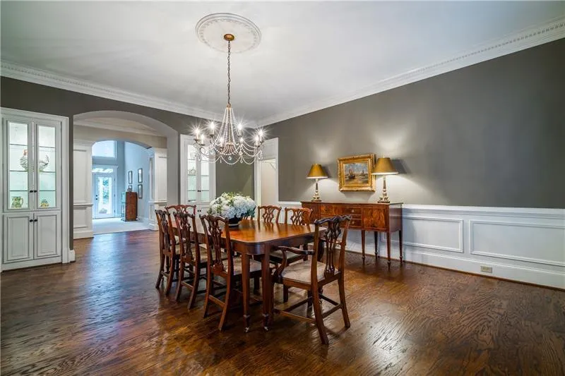 630 Heards Ferry Road, Atlanta, Georgia 30328, 6 Bedrooms Bedrooms, ,6 BathroomsBathrooms,Residential,Sold,630 Heards Ferry Road,6508479