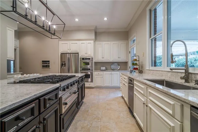 630 Heards Ferry Road, Atlanta, Georgia 30328, 6 Bedrooms Bedrooms, ,6 BathroomsBathrooms,Residential,Sold,630 Heards Ferry Road,6508479