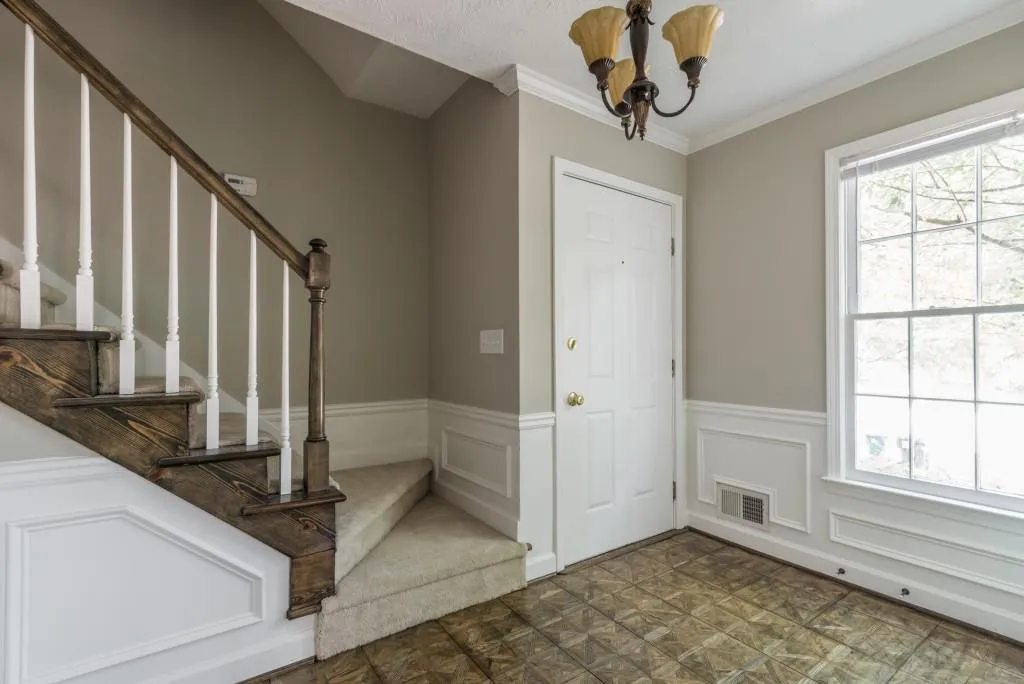 637 Corbin Lake Court, Sandy Springs, Georgia 30350, 3 Bedrooms Bedrooms, ,2 BathroomsBathrooms,Residential,Sold,637 Corbin Lake Court,5683194
