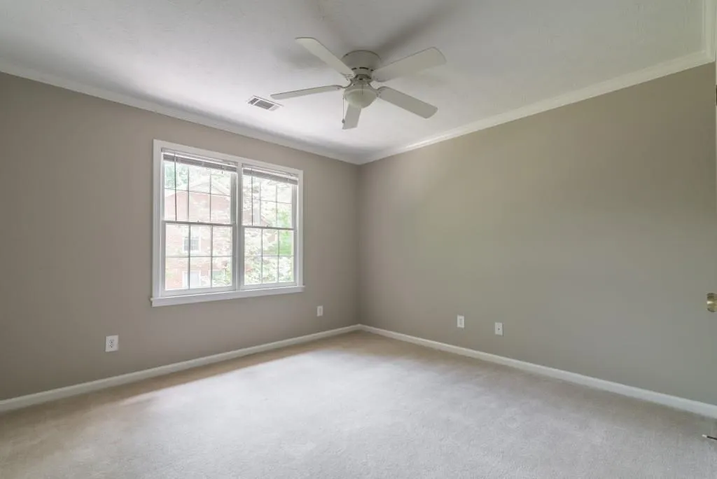637 Corbin Lake Court, Sandy Springs, Georgia 30350, 3 Bedrooms Bedrooms, ,2 BathroomsBathrooms,Residential,Sold,637 Corbin Lake Court,5683194