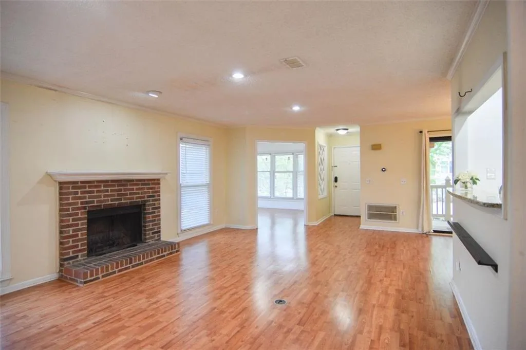 710 Abingdon Way Unit 710, Atlanta, Georgia 30328, 1 Bedroom Bedrooms, ,1 BathroomBathrooms,Residential,Sold,710 Abingdon Way Unit 710,7199118