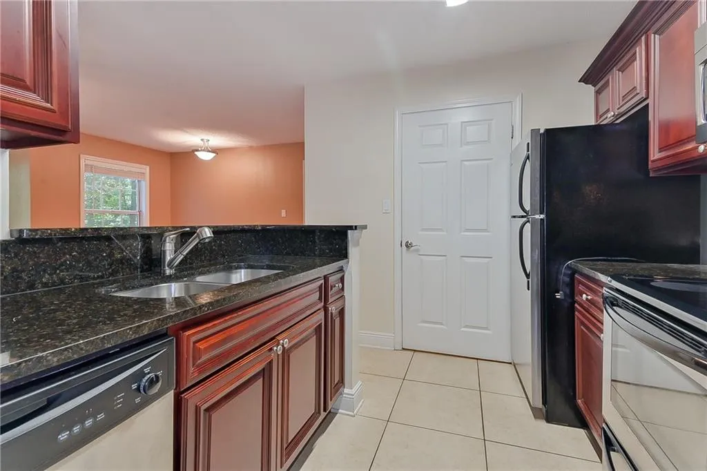 1104 Santa Fe Parkway, Sandy Springs, Georgia 30350, 1 Bedroom Bedrooms, ,1 BathroomBathrooms,Residential,Sold,1104 Santa Fe Parkway,6604969