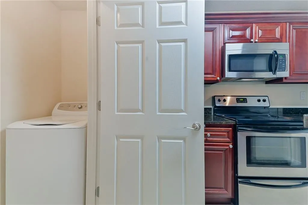 1104 Santa Fe Parkway, Sandy Springs, Georgia 30350, 1 Bedroom Bedrooms, ,1 BathroomBathrooms,Residential,Sold,1104 Santa Fe Parkway,6604969