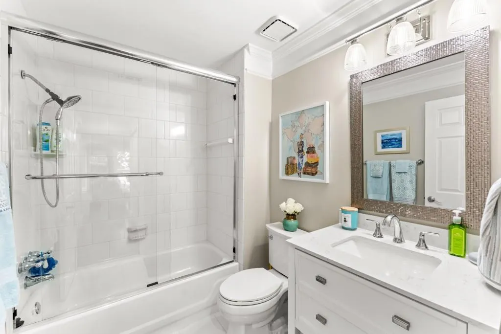 13 Dunwoody Springs Drive, Sandy Springs, Georgia 30328, 2 Bedrooms Bedrooms, ,2 BathroomsBathrooms,Residential,Sold,13 Dunwoody Springs Drive,7118705