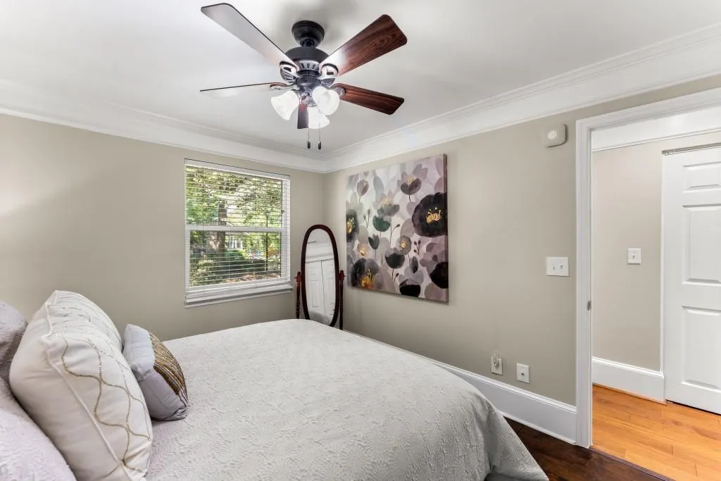 13 Dunwoody Springs Drive, Sandy Springs, Georgia 30328, 2 Bedrooms Bedrooms, ,2 BathroomsBathrooms,Residential,Sold,13 Dunwoody Springs Drive,7118705