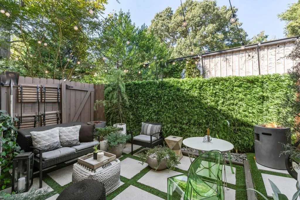 1516 Howell Mill Road Nw Unit 14, Atlanta, Georgia 30318, 2 Bedrooms Bedrooms, ,2 BathroomsBathrooms,Residential,For Sale,1516 Howell Mill Road Nw Unit 14,7607011