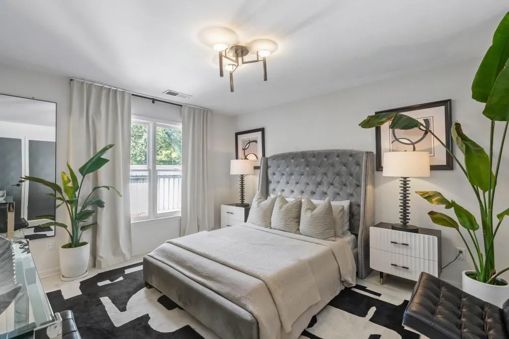 1516 Howell Mill Road Nw Unit 14, Atlanta, Georgia 30318, 2 Bedrooms Bedrooms, ,2 BathroomsBathrooms,Residential,For Sale,1516 Howell Mill Road Nw Unit 14,7607011