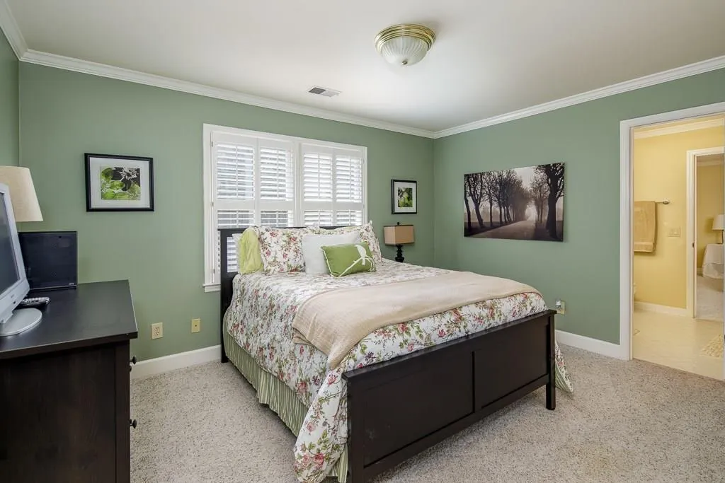 160 Spalding Creek Court, Sandy Springs, Georgia 30350, 5 Bedrooms Bedrooms, ,5 BathroomsBathrooms,Residential,Sold,160 Spalding Creek Court,6060178