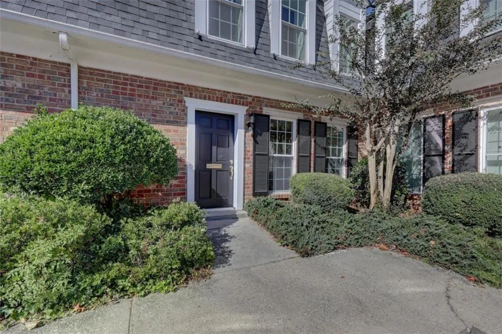 6 Kings Tavern Place, Atlanta, Georgia 30318, 2 Bedrooms Bedrooms, ,2 BathroomsBathrooms,Residential,For Sale,6 Kings Tavern Place,7672425 6 Kings Tavern Place, Atlanta, Georgia 30318, 2 Bedrooms Bedrooms, ,2 BathroomsBathrooms,Residential,For Sale,6 Kings Tavern Place,7672425