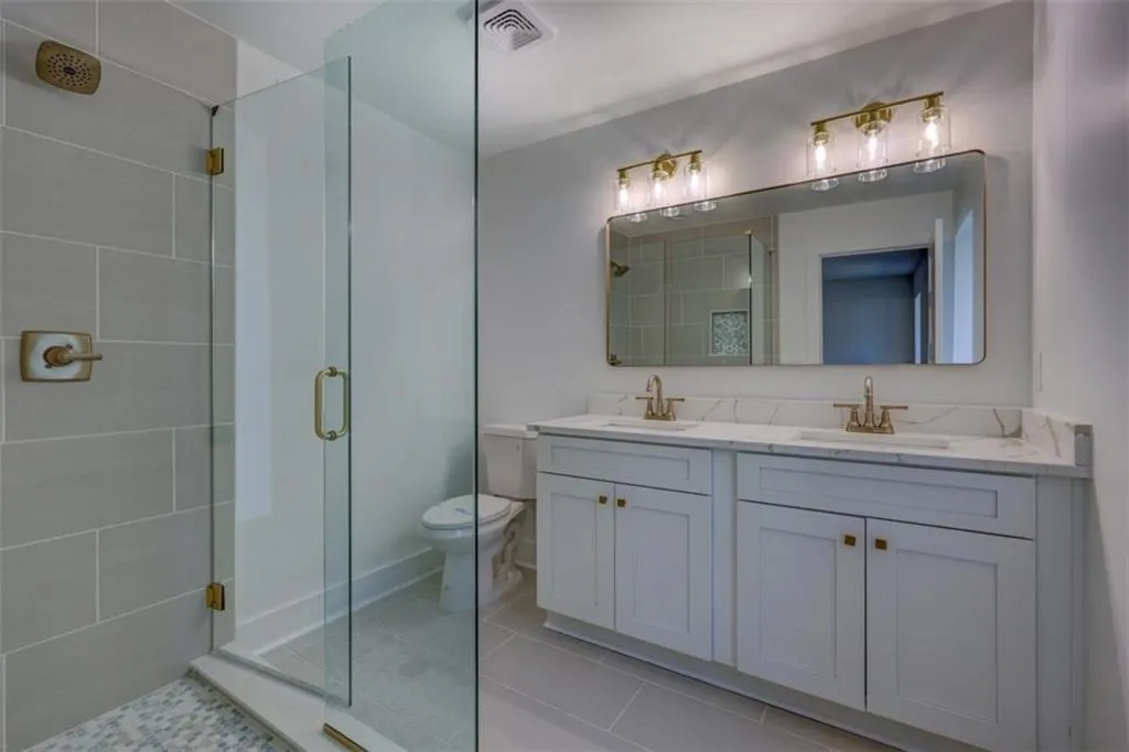 6 Kings Tavern Place, Atlanta, Georgia 30318, 2 Bedrooms Bedrooms, ,2 BathroomsBathrooms,Residential,For Sale,6 Kings Tavern Place,7672425 6 Kings Tavern Place, Atlanta, Georgia 30318, 2 Bedrooms Bedrooms, ,2 BathroomsBathrooms,Residential,For Sale,6 Kings Tavern Place,7672425