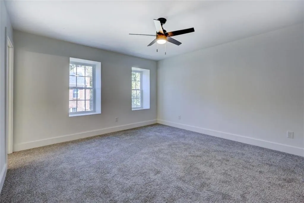 6 Kings Tavern Place, Atlanta, Georgia 30318, 2 Bedrooms Bedrooms, ,2 BathroomsBathrooms,Residential,For Sale,6 Kings Tavern Place,7672425 6 Kings Tavern Place, Atlanta, Georgia 30318, 2 Bedrooms Bedrooms, ,2 BathroomsBathrooms,Residential,For Sale,6 Kings Tavern Place,7672425