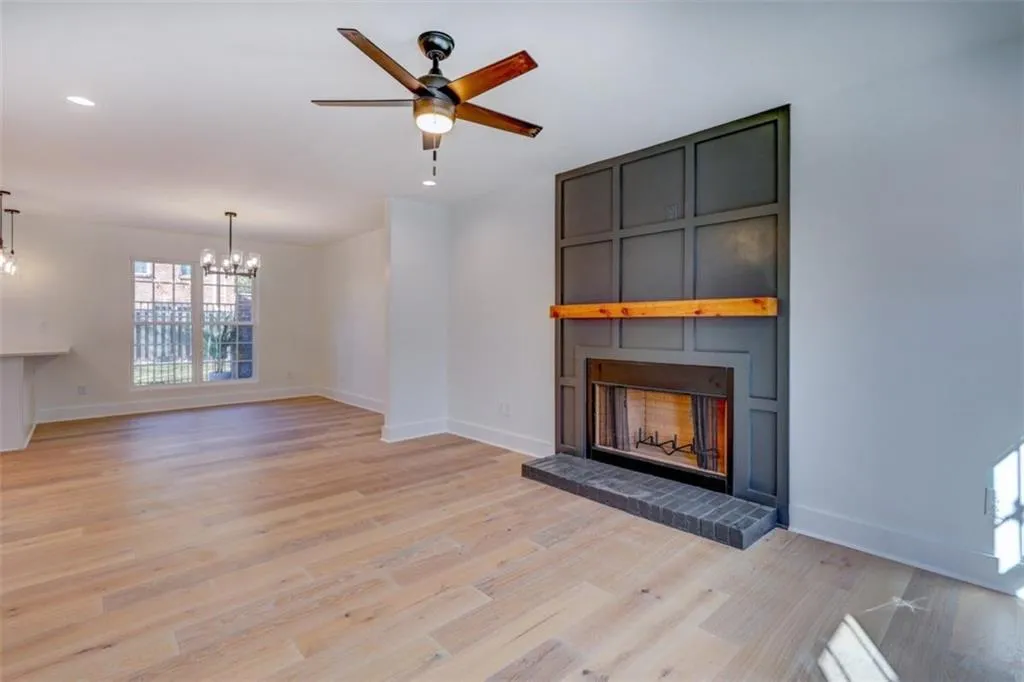 6 Kings Tavern Place, Atlanta, Georgia 30318, 2 Bedrooms Bedrooms, ,2 BathroomsBathrooms,Residential,For Sale,6 Kings Tavern Place,7672425 6 Kings Tavern Place, Atlanta, Georgia 30318, 2 Bedrooms Bedrooms, ,2 BathroomsBathrooms,Residential,For Sale,6 Kings Tavern Place,7672425