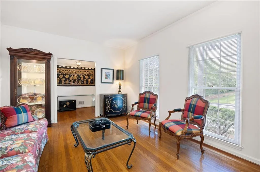 1342 Old Johnson Ferry Road Ne, Brookhaven, Georgia 30319, 3 Bedrooms Bedrooms, ,2 BathroomsBathrooms,Residential,For Sale,1342 Old Johnson Ferry Road Ne,7603988