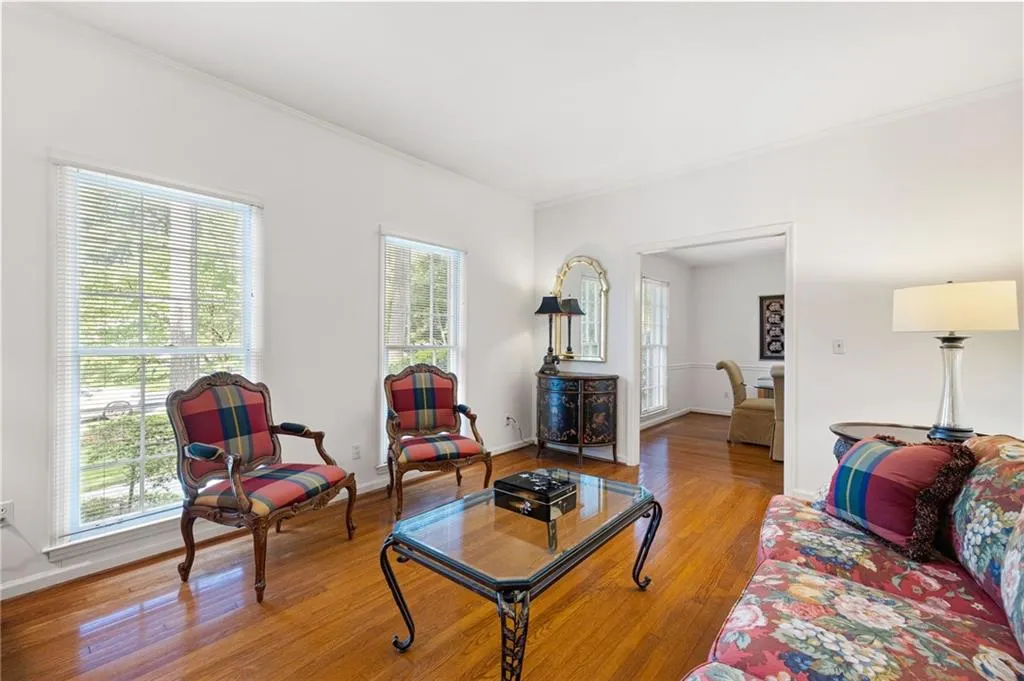 1342 Old Johnson Ferry Road Ne, Brookhaven, Georgia 30319, 3 Bedrooms Bedrooms, ,2 BathroomsBathrooms,Residential,For Sale,1342 Old Johnson Ferry Road Ne,7603988