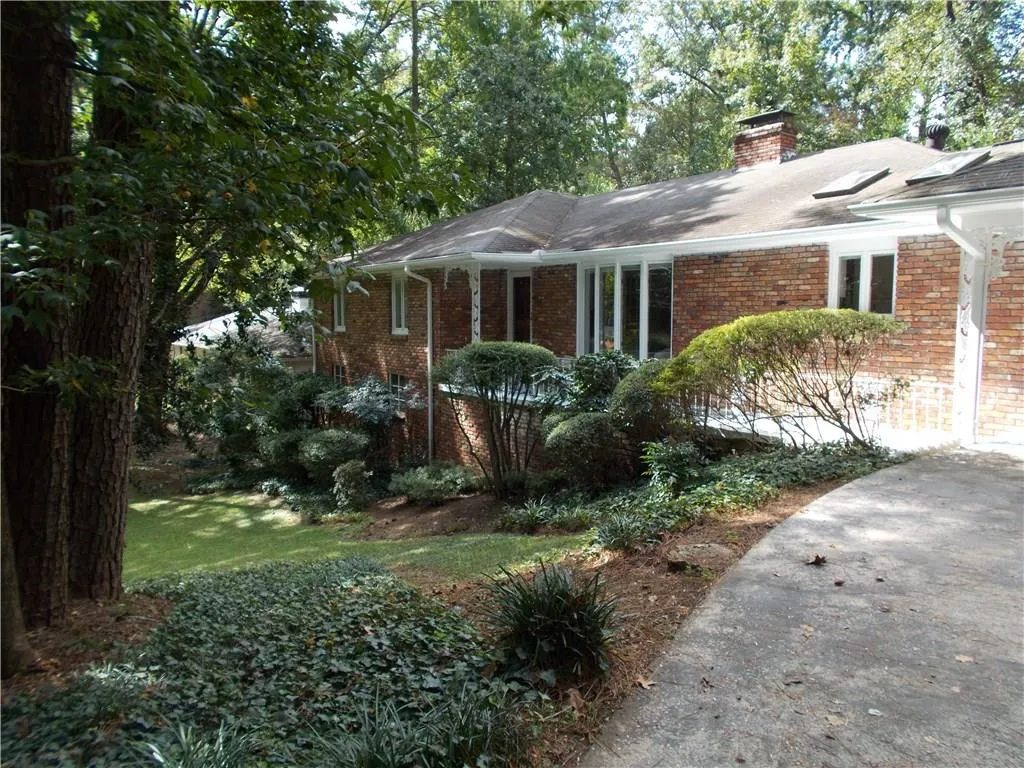 4804 Kitty Hawk Drive, Atlanta, Georgia 30342, 5 Bedrooms Bedrooms, ,3 BathroomsBathrooms,Residential,Sold,4804 Kitty Hawk Drive,5901973