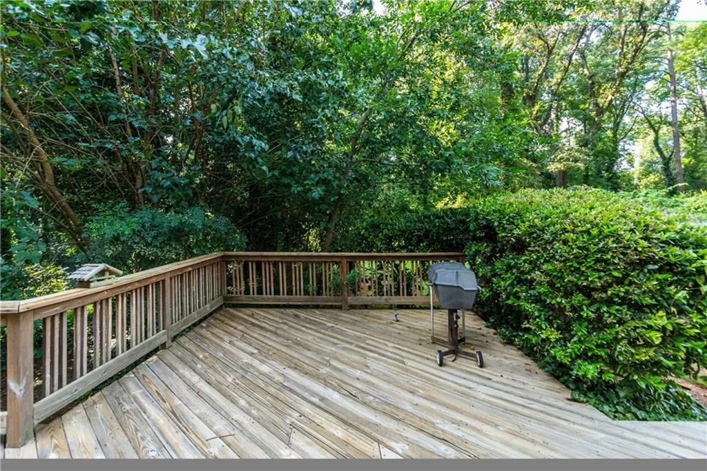 4804 Kitty Hawk Drive, Atlanta, Georgia 30342, 5 Bedrooms Bedrooms, ,3 BathroomsBathrooms,Residential,Sold,4804 Kitty Hawk Drive,5901973