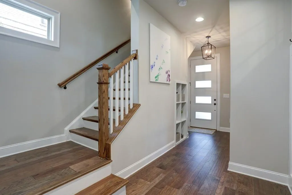 253 Franklin Road, Atlanta, Georgia 30342, 3 Bedrooms Bedrooms, ,3 BathroomsBathrooms,Residential,Sold,253 Franklin Road,6618763