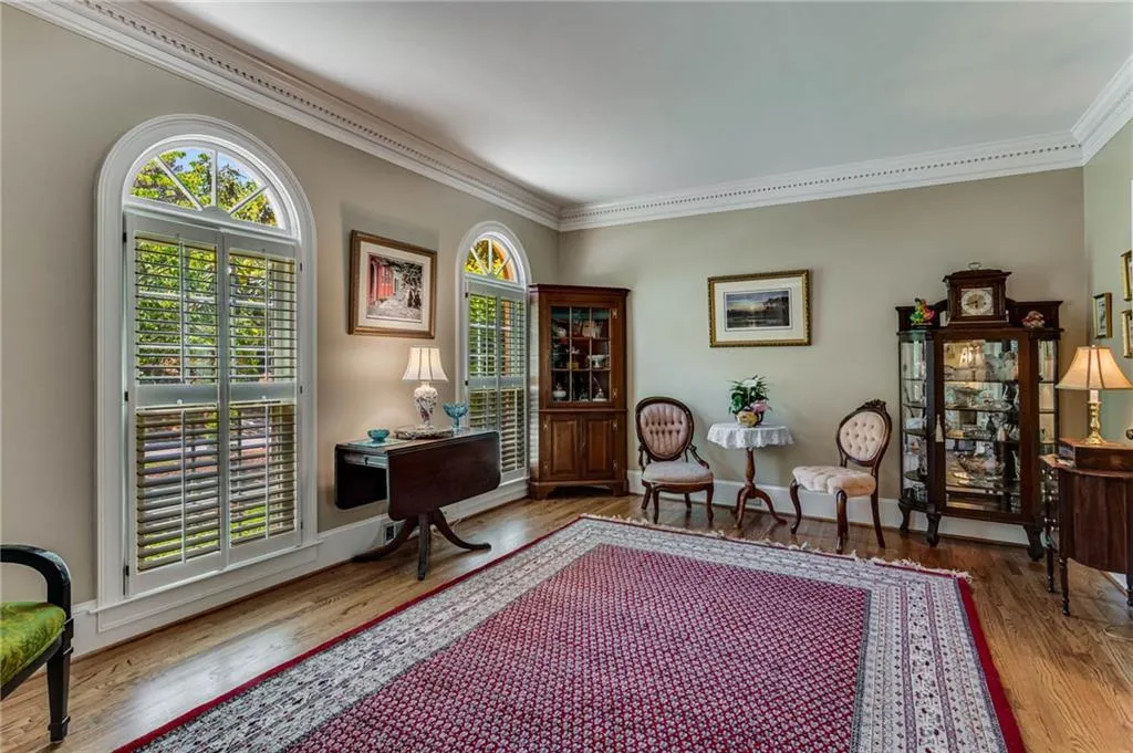 540 Vinington Court, Sandy Springs, Georgia 30350, 5 Bedrooms Bedrooms, ,4 BathroomsBathrooms,Residential,Sold,540 Vinington Court,7052410