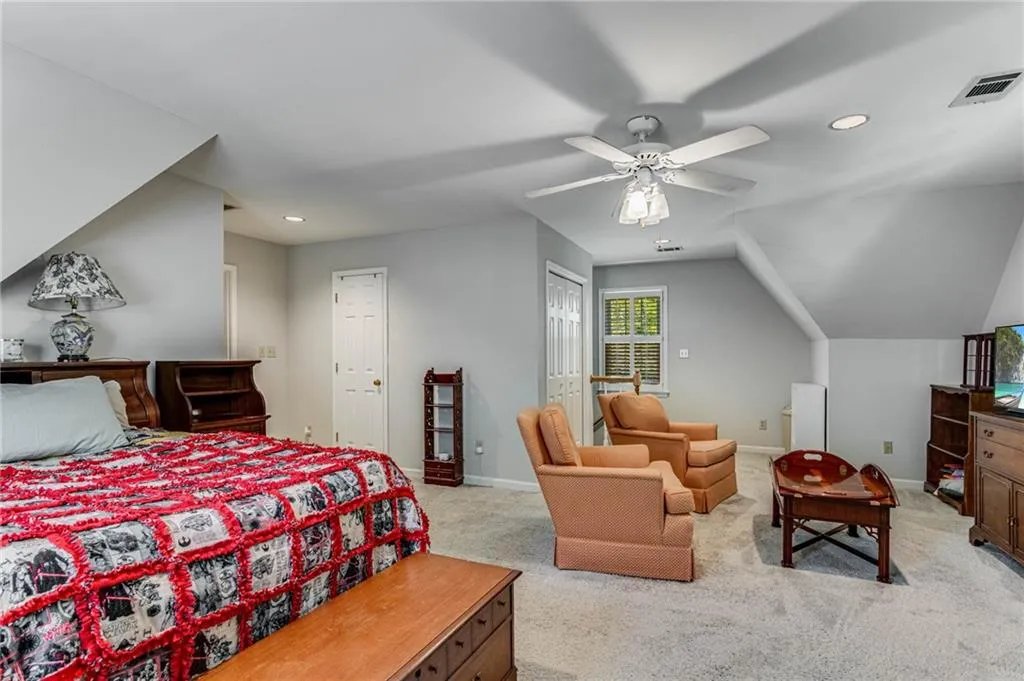 540 Vinington Court, Sandy Springs, Georgia 30350, 5 Bedrooms Bedrooms, ,4 BathroomsBathrooms,Residential,Sold,540 Vinington Court,7052410
